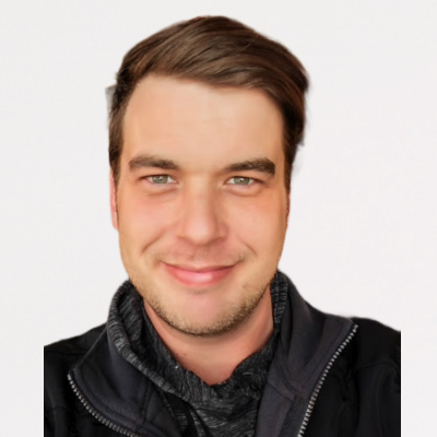 Headshot of Alex Canapa